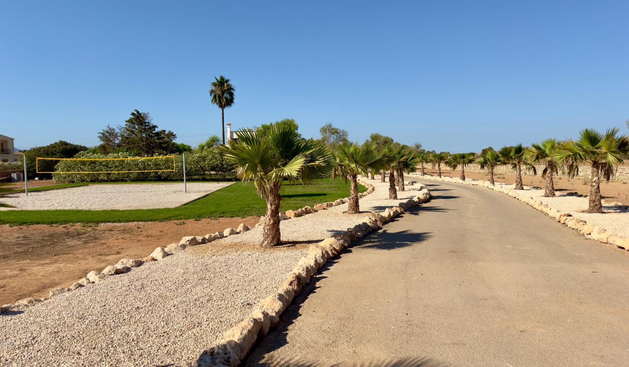 Traumhafte Finca Am Es Trenc Ses Covetes Bagian luar foto