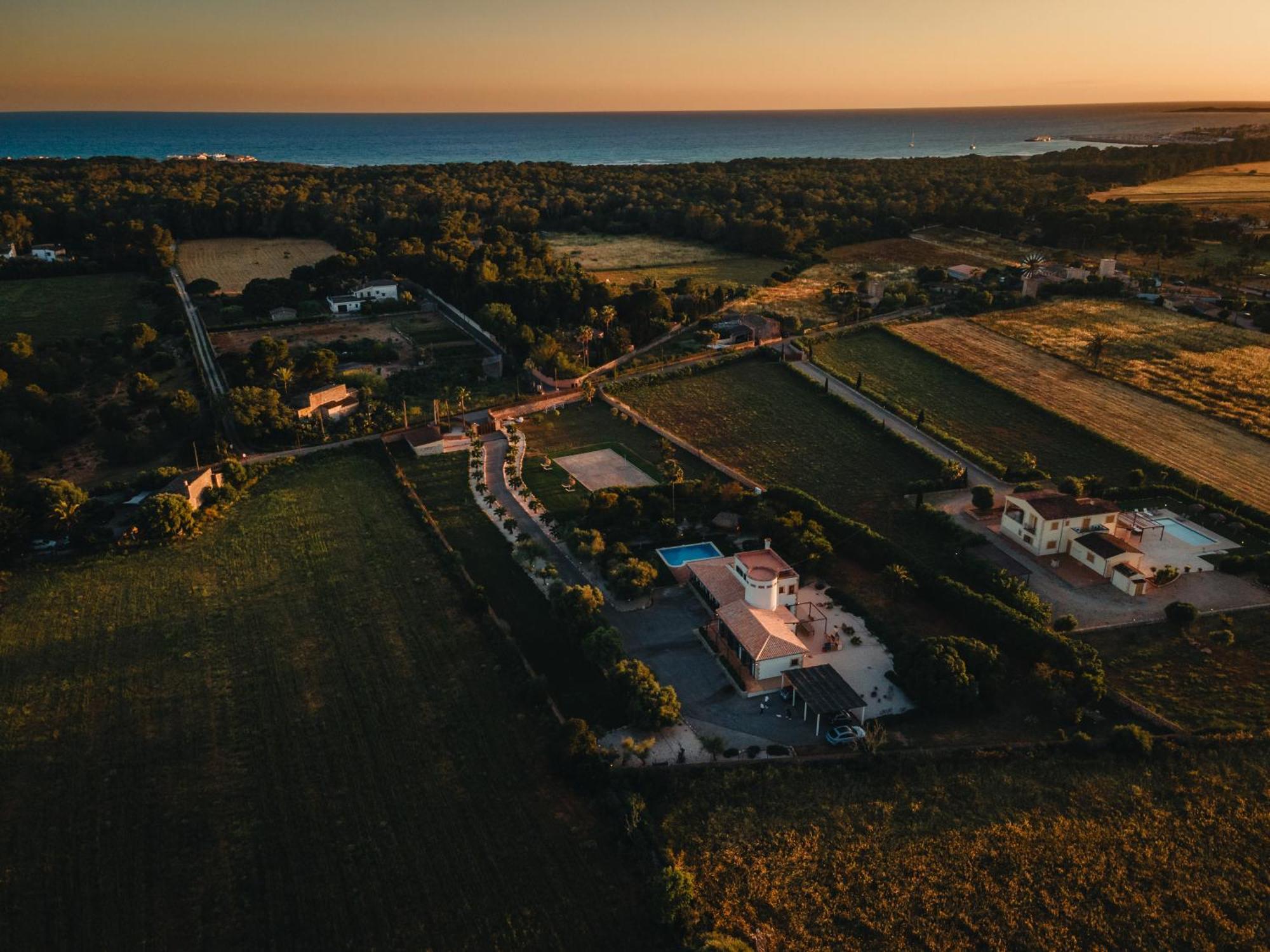 Traumhafte Finca Am Es Trenc Ses Covetes Bagian luar foto